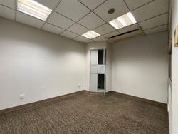 Tan Chong Tower (D7), Office #594161181
